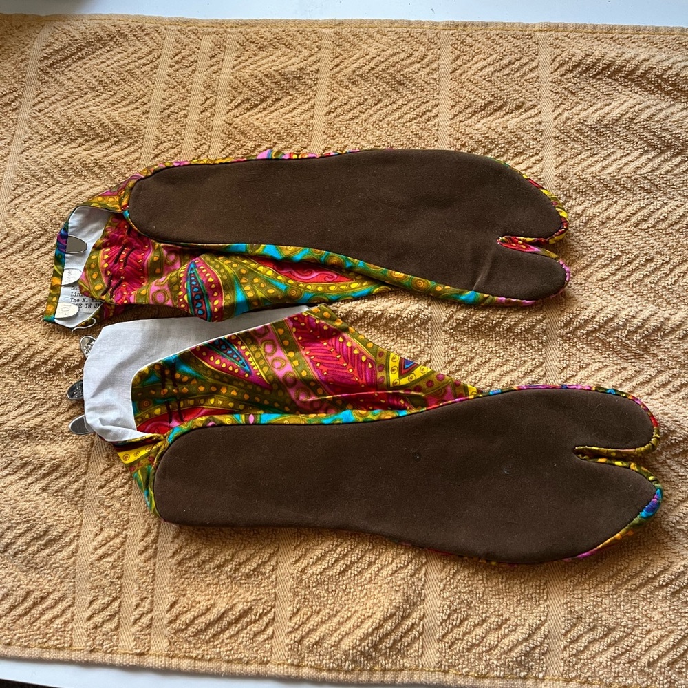 1960’s Tabi socks from Japan (RARE) - Picture 10 of 10